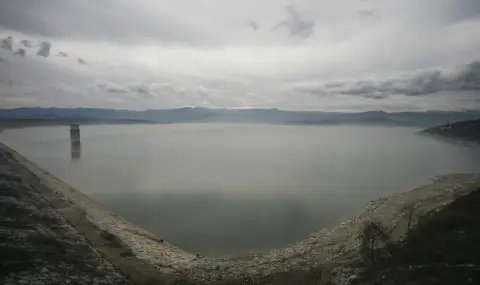Извадиха тяло на мъж от язовир "Огоста" - 1