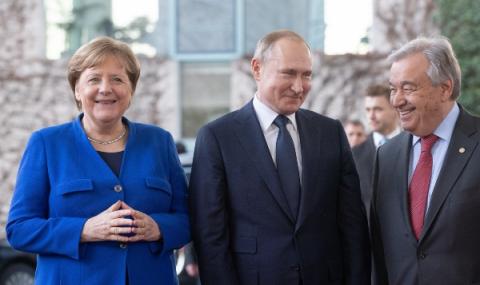 Путин и Меркел обсъдиха плана на Тръмп - 1