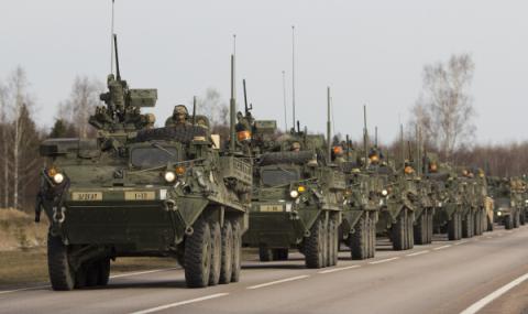 НАТО показва мощта си пред Русия - 1