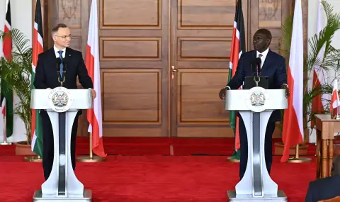 Историческо посещение: Полският президент пристигна в Кения - 1