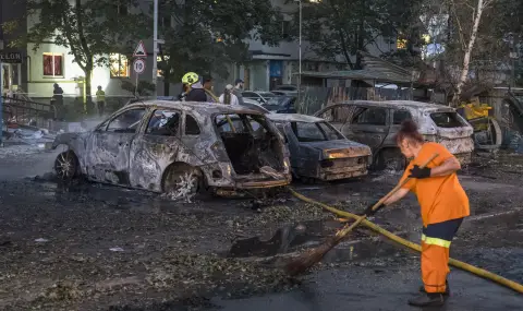 Ракета е паднала до посолството на Литва в Киев - 1