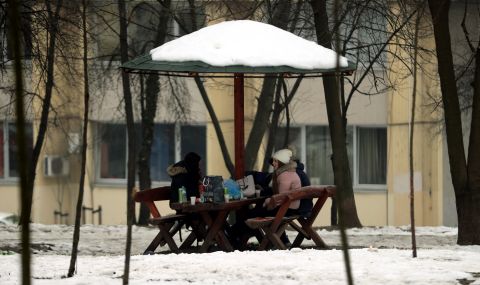 Сняг остави без ток села в Сърбия - 1
