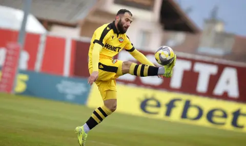 В Ботев Пловдив задраскаха футболист с дебелия флумастер - 1