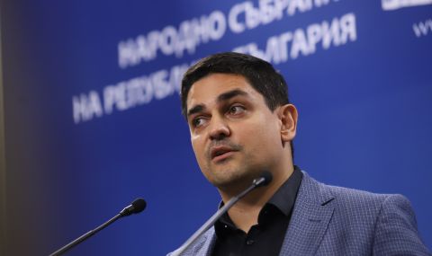 Тръгва делото срещу Радостин Василев за опит за принуда - 1