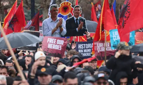 В Прищина се проведе шествие в защита на бившите лидери на АОК, подсъдими в Хага