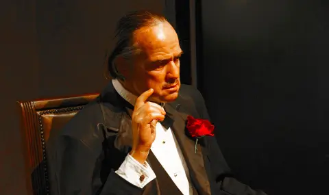 Марлон Брандо може да e баща на едно от децата на Майкъл Джексън - 1