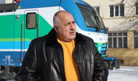 "Не подкрепям никого": червен картон за българските политици - 1
