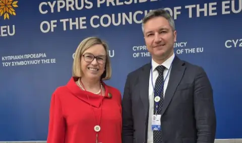 Вигенин: Европол трябва да има нови инструменти срещу престъпността в ерата на изкуствения интелект - 1