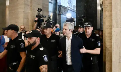 Обвинителният акт срещу кмета на Варна и още четирима е внесен в съда - 1