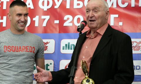 Петър Жеков: С тези играчи ЦСКА не може да стане шампион, от ЦСКА 1948 ми счупиха телефона да ме канят - 1