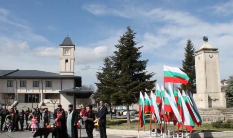 Свиленград се поклони пред героите, загинали за Свободата на България - 1