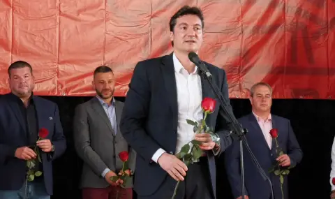 Крум Зарков от Силистра: Само верните социалисти са достоверни 