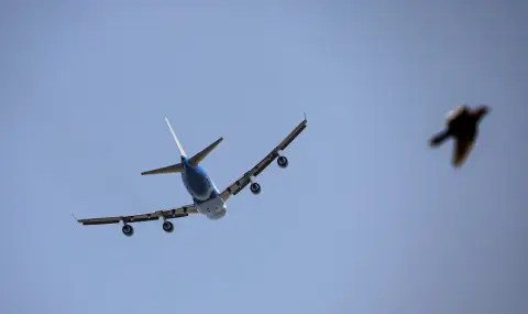 Китай потвърди покупката на 200 самолета Боинг след срещата между Си и Тръмп в Пекин - 1