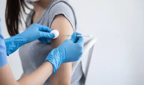 Разработват експериментална универсална ваксина срещу всеки вид рак - 1