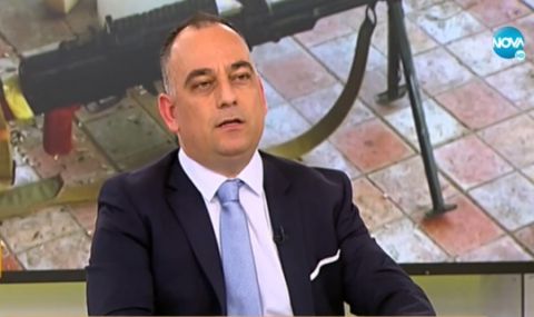 И Калоян Икономов от ПП ще е в делегацията за Киев - 1