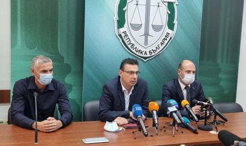 Ужасяващи подробности за убийствата на Юмер и Теодора  - 1
