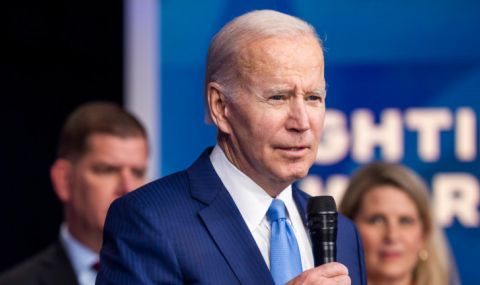 55% от пълнолетните в САЩ не одобряват работата на Байдън като президент - 1