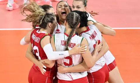 Цялата кула от карти рухна из основи - 1