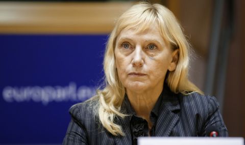 Елена Йончева пред "Гардиън": Прозорецът от възможности за реформа на миграцията в ЕС се затваря - 1