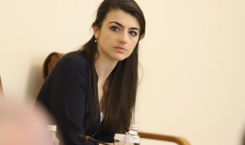 Лена Бориславова: Нов срам за европейска България - 1