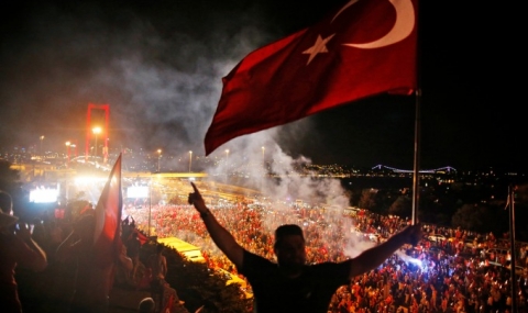 Сянката на Гюлен тегне и над турския футбол - 1