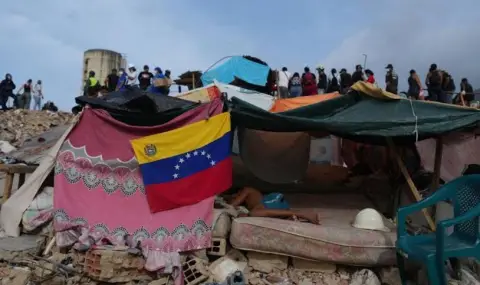 18,000 homeless in camps after Venezuela's worst disaster in a century - 1