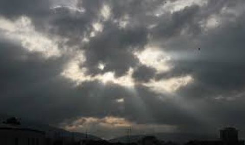 Облачността остава значителна - 1