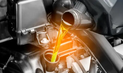 The engine consumes oil: The main reasons  - 1