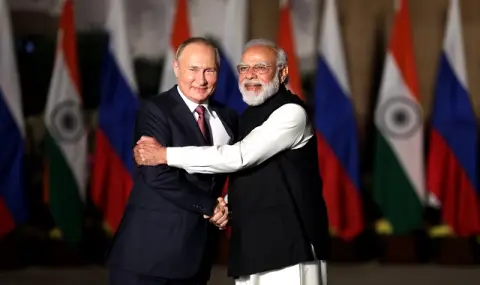 Modi's embrace in Novo Ogarevo  - 1