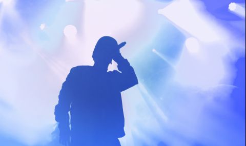 Учител рапира над 39 часа и подобри рекорд на Гинес - 1