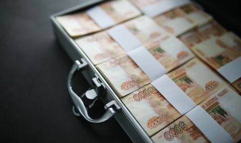 Цунами от милиарди: Как Кипър переше пари на руски олигарси - 1