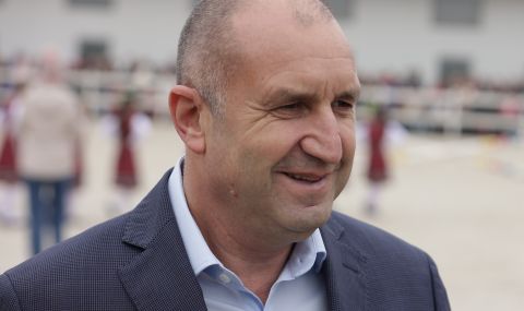 Президентът Румен Радев поздрави българските жени за 8 март - 1