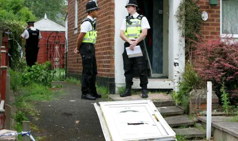 Трима арестувани във Великобритания по подозрения за руски шпионаж - 1