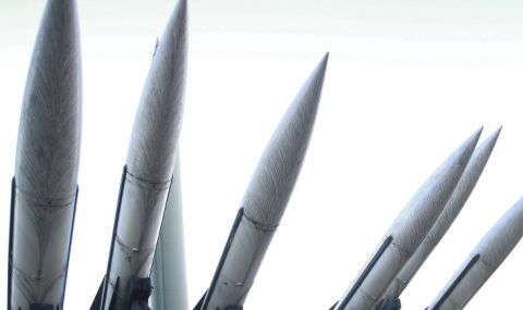 Естония купува израелски ракети за бойната си авиация - 1