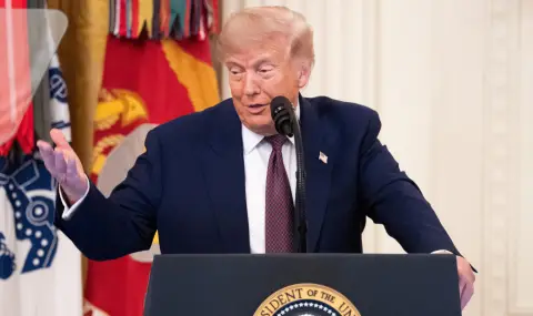 Trump Threatens to Destroy Iran if Strait of Hormuz Remains Closed  - 1