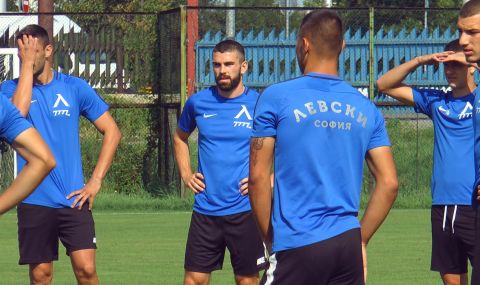 Футболист на Левски: Френската Лига 3 е по-силна физически от българското първенство - 1