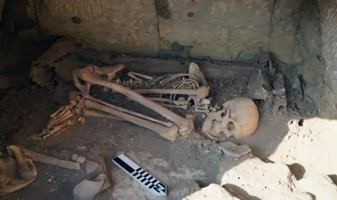 Археолози откриха следи от ужасяваща погребална практика в гроб в Египет (СНИМКА) - 1