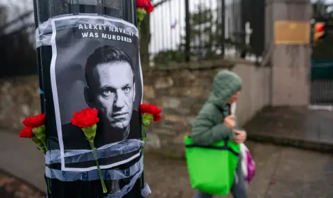 Тялото на Навални е предадено на майка му - 1