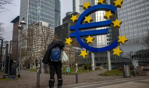 ЕЦБ: Връзките между банките в еврозоната и сектора на небанковите финансови посредници създават уязвими точки