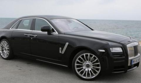 Общински съветник от БСП подкара поръчков Rolls-Royce за 700 000 лева - 1