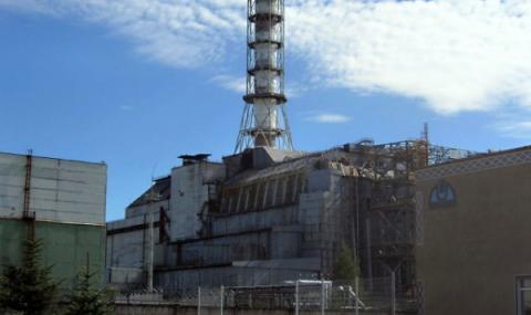 Дим в АЕЦ Чернобил - 1