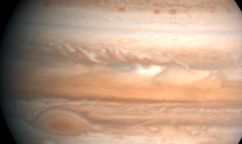 Сензационно откритие за Юпитер - 1