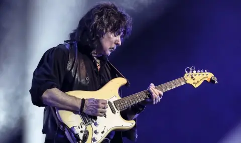 Исторически шок: Ричи Блекмор излезе на сцената с Deep Purple след 33 години раздяла! (ВИДЕО) - 1
