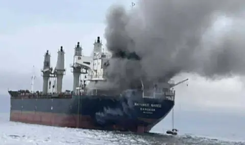 Iran has offered to open the Strait of Hormuz in exchange for compensation from the US  - 1