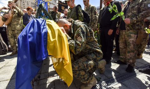 Руските военнопрестъпници са убили 347 деца в Украйна - 1