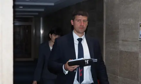 Ивелин Михайлов: Лекари за 500 евро ще могат само да закопчаят чувала на Тошко Йорданов - 1