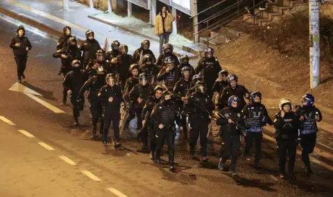 Лидерът на опозицията посети Имамоглу в затвора, описа условията като „концентрационен лагер“ - 1