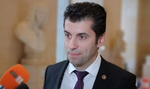 Петков:  Фон дер Лайен ми каза да туитна, че се движим с перфектна скорост с Плана - 1