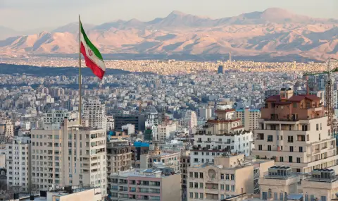 Ирански полицейски участък е атакуван, загинали са 11 полицаи - 1