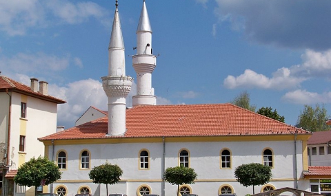 Църкви и джамии без такса смет - 1